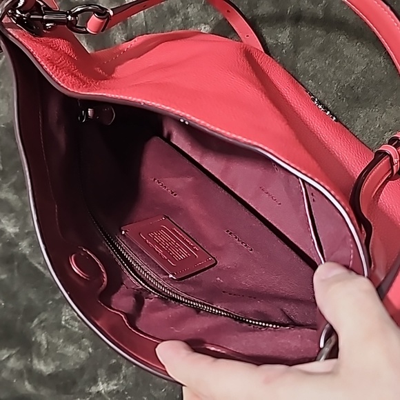 Authentic coach handbag - Picture 5 of 6